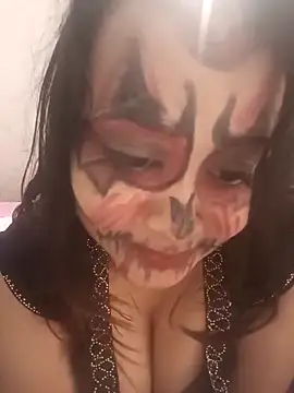 Beauty Queen Soniya online show from October 30, 2025, 2:24 am