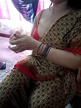 Beauty Queen Soniya online show from November 13, 2025, 8:57 am