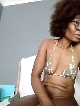 NaughtyCouga online show from October 24, 2025, 5:48 am