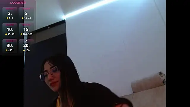 SeleneMore online show from November 3, 2025, 4:19 pm