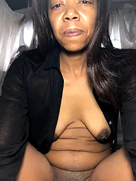 Venusasss online show from November 26, 2025, 6:36 am