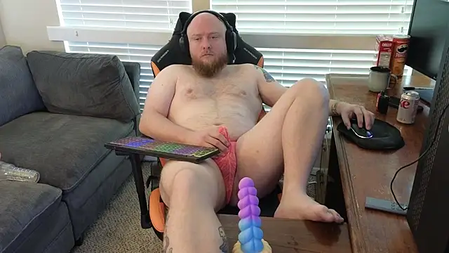 theballboy1 online show from April 7, 2026, 5:24 pm