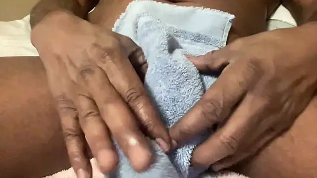 Sixmill1 online show from November 3, 2025, 5:09 am