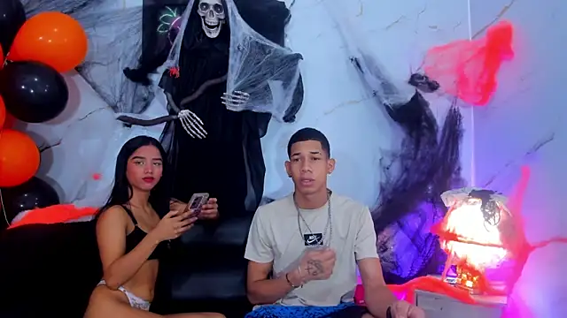 Little nicoll online show from November 2, 2025, 12:02 am