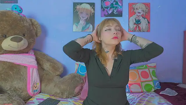 Himiiko toga online show from November 21, 2025, 12:43 am