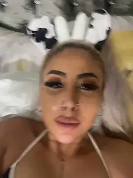 zara bellexx online show from February 23, 2026, 6:33 am