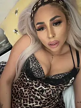 zara bellexx online show from March 3, 2026, 3:18 pm