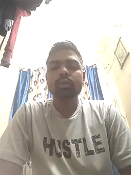 mayankc2700 online show from October 9, 2025, 6:44 am