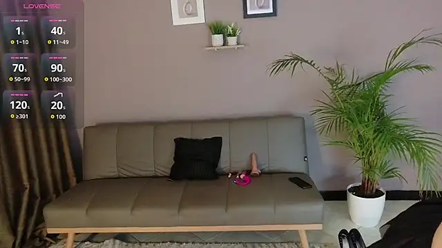 Snapshot of ZahraMilf chatting on January 8, 2026, 8:00 pm ZahraMilf online show from January 8, 2026, 8:00 pm