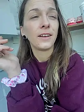 Cassaroll333 online show from October 19, 2025, 2:29 pm