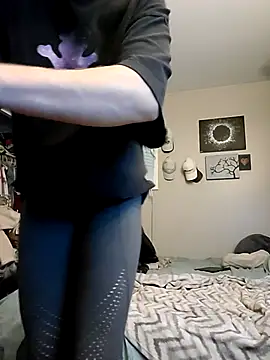 Cassaroll333 online show from November 5, 2025, 2:22 am