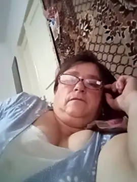 MilaCold5443 online show from November 19, 2025, 6:13 am