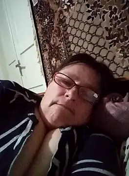 Snapshot of MilaCold5443 chatting on April 4, 2026, 7:44 pm MilaCold5443 online show from April 4, 2026, 7:44 pm