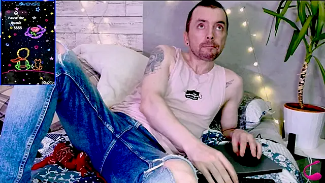 Markus Rivas online show from October 26, 2025, 11:53 pm