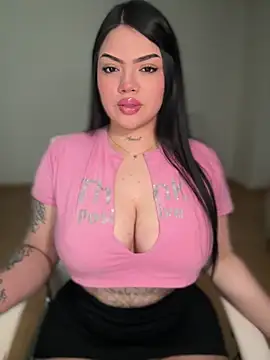 Snapshot of dulcemarianh_ chatting on April 29, 2026, 3:21 am dulcemarianh online show from April 29, 2026, 3:21 am