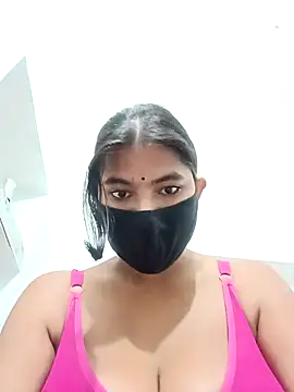 Hot radhaji online show from November 21, 2025, 4:49 pm