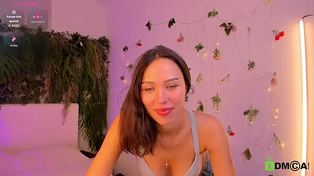 Snapshot of Black_Jenny chatting on May 3, 2026, 10:43 am Black Jenny online show from May 3, 2026, 10:43 am