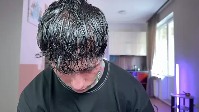 Snapshot of Anubisgods chatting on April 1, 2026, 7:42 am Anubisgods online show from April 1, 2026, 7:42 am