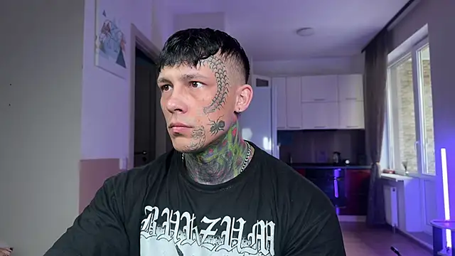 Snapshot of Anubisgods chatting on April 4, 2026, 5:27 am Anubisgods online show from April 4, 2026, 5:27 am