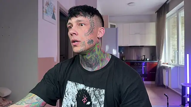 Snapshot of Anubisgods chatting on April 6, 2026, 6:36 am Anubisgods online show from April 6, 2026, 6:36 am