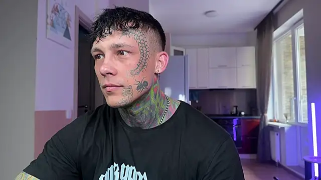 Snapshot of Anubisgods chatting on April 7, 2026, 5:41 am Anubisgods online show from April 7, 2026, 5:41 am