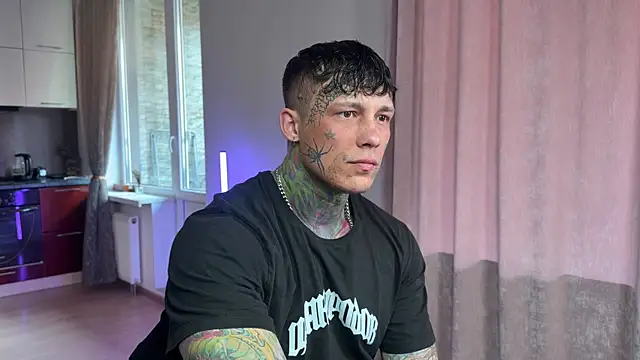 Snapshot of Anubisgods chatting on April 11, 2026, 6:40 am Anubisgods online show from April 11, 2026, 6:40 am