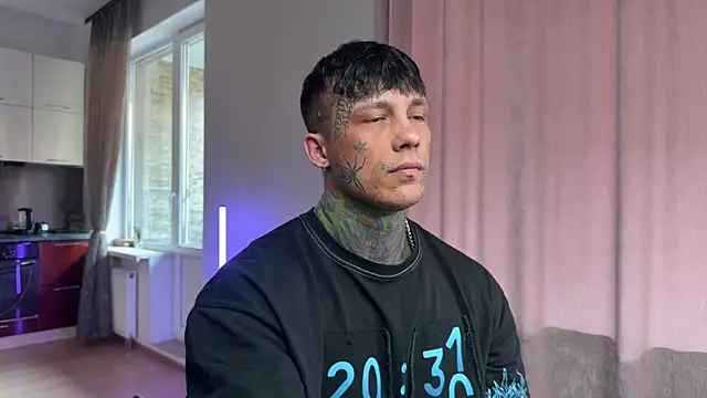 Snapshot of Anubisgods chatting on April 13, 2026, 6:19 am Anubisgods online show from April 13, 2026, 6:19 am