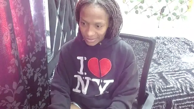 Melani ebony online show from April 1, 2026, 1:12 pm