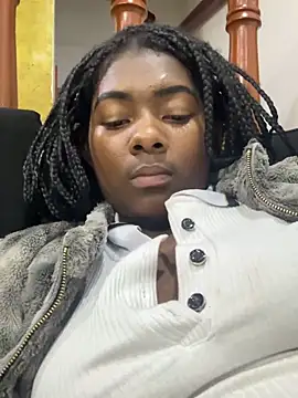 KarinaFlowers  online show from February 7, 2026, 12:14 am