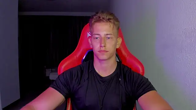 find0m master online show from November 9, 2025, 7:34 pm