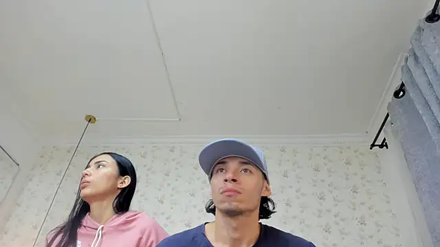 nicollandjhon online show from February 5, 2026, 11:37 am