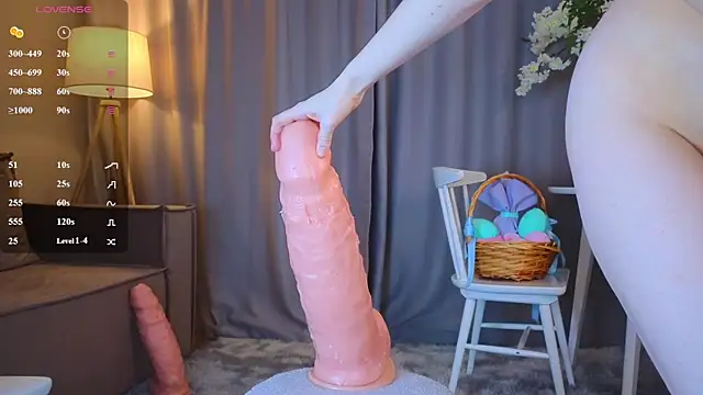 TinaStevenson online show from April 1, 2026, 9:01 pm