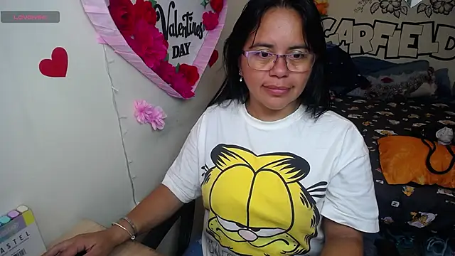 Snapshot of Miss__kendra_ chatting on May 21, 2026, 2:35 pm Miss kendra online show from May 21, 2026, 2:35 pm