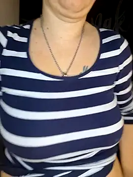 Snapshot of GeilesLuder36 chatting on November 21, 2025, 6:17 pm GeilesLuder36 online show from November 21, 2025, 6:17 pm