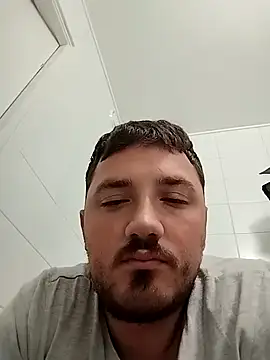 Snapshot of CdMf chatting on October 8, 2025, 7:55 pm CdMf online show from October 8, 2025, 7:55 pm