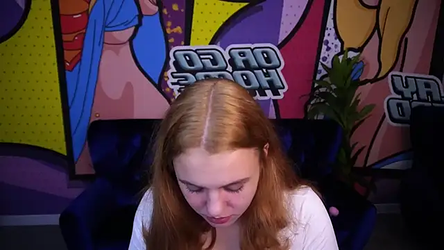 Snapshot of SnowWhiti chatting on November 2, 2025, 1:46 pm SnowWhiti online show from November 2, 2025, 1:46 pm