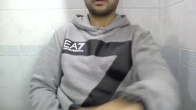 Snapshot of sci69 chatting on December 3, 2025, 2:04 pm sci69 online show from December 3, 2025, 2:04 pm