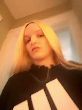 lexuslover687 online show from March 6, 2026, 8:49 pm