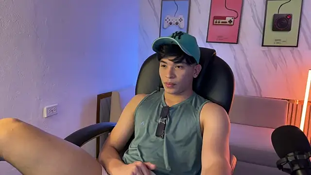 David Nova online show from November 27, 2025, 12:51 pm