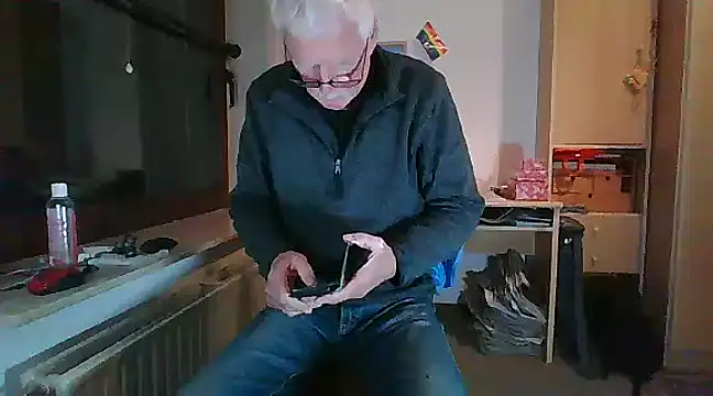 Snapshot of super-snoopy chatting on December 7, 2024, 4:03 pm super-snoopy online show from December 7, 2024, 4:03 pm