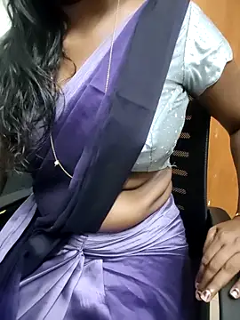 Tamilmallu-duskygirl03 online show from April 8, 2026, 5:24 pm