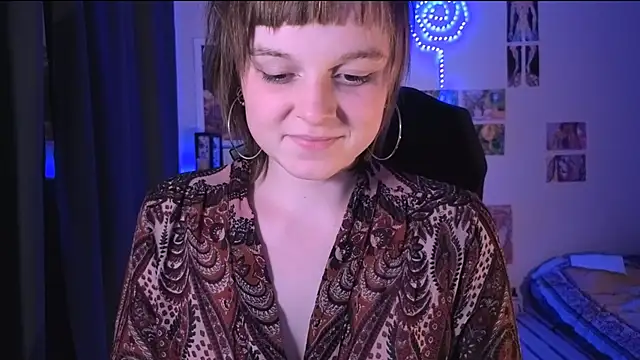 liquid0fluid0 online show from November 3, 2025, 10:21 pm