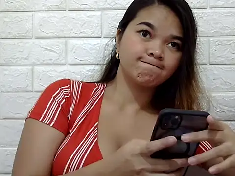 PinayHugwclit4sale online show from October 16, 2025, 5:52 am