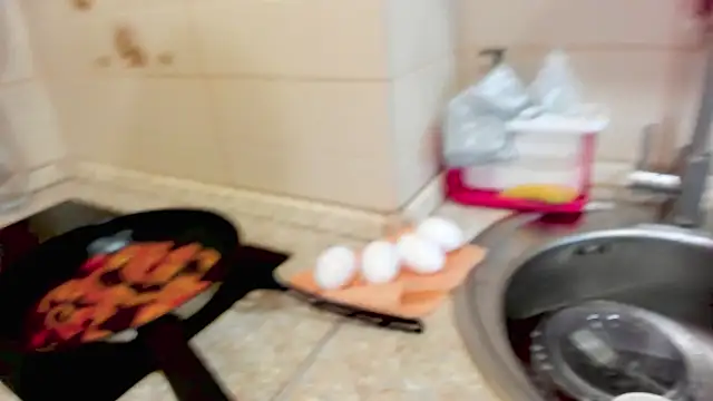 Victoria Panther online show from December 20, 2025, 7:26 am