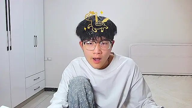 Snapshot of KK-cuteboy chatting on May 1, 2026, 11:26 am KK-cuteboy online show from May 1, 2026, 11:26 am