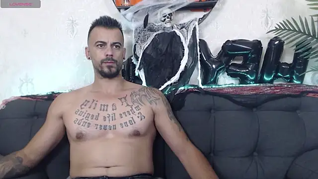 RyanVibe online show from October 28, 2025, 4:09 pm