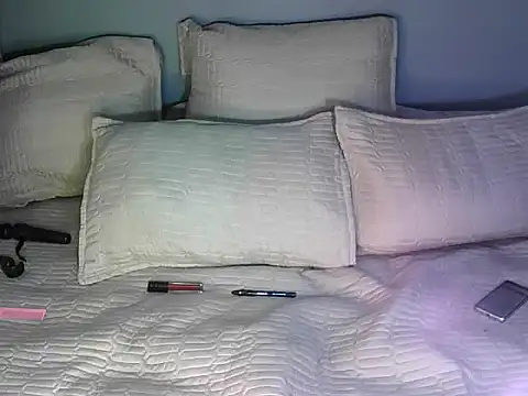 Bootyclit87xx online show from October 11, 2025, 3:54 pm