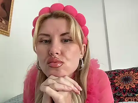 Ilymaris online show from February 10, 2026, 12:42 pm