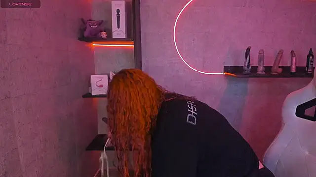 irisfeitan online show from October 23, 2025, 10:25 am