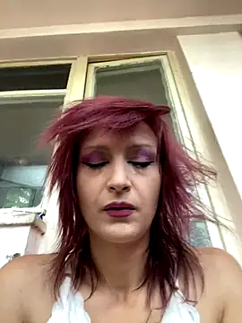 Snapshot of anays2 chatting on October 10, 2025, 9:30 am anays2 online show from October 10, 2025, 9:30 am